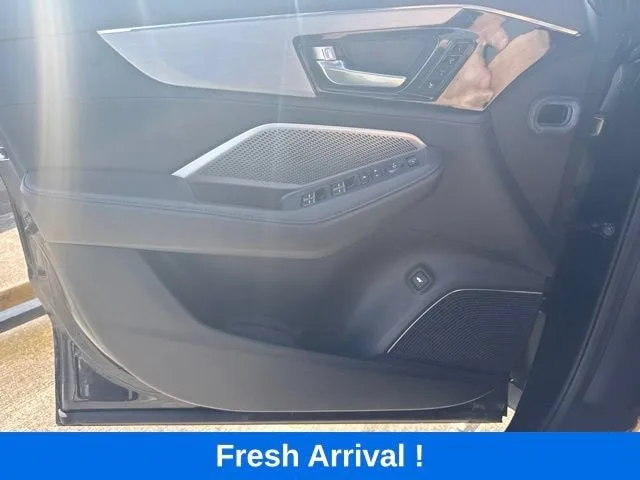 2025 Acura MDX 4DR FWD photo 12