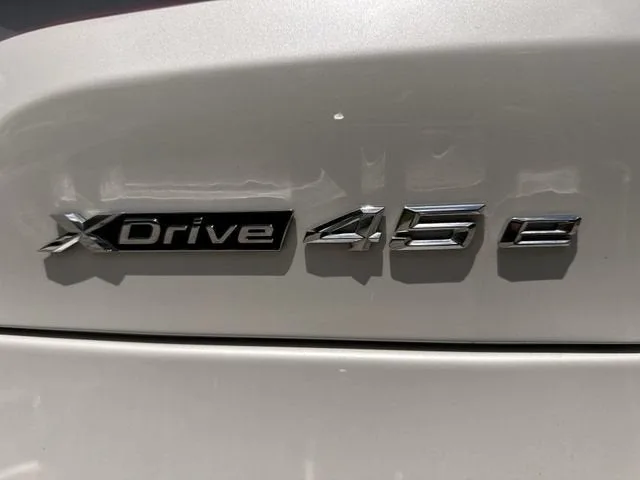 2022 BMW X5 xDrive45e photo 39