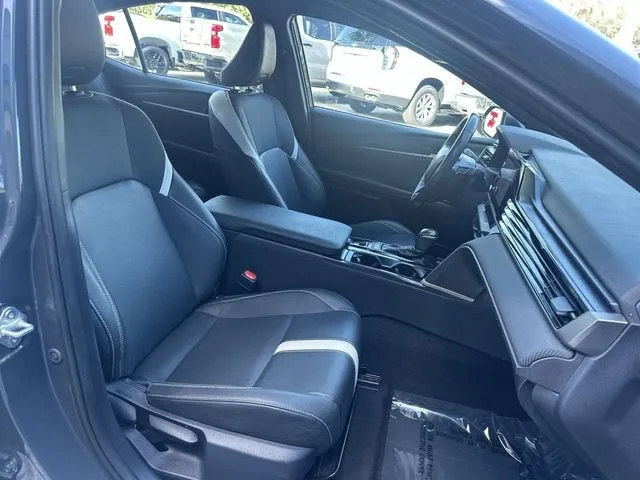 2025 Toyota Camry LE photo 29