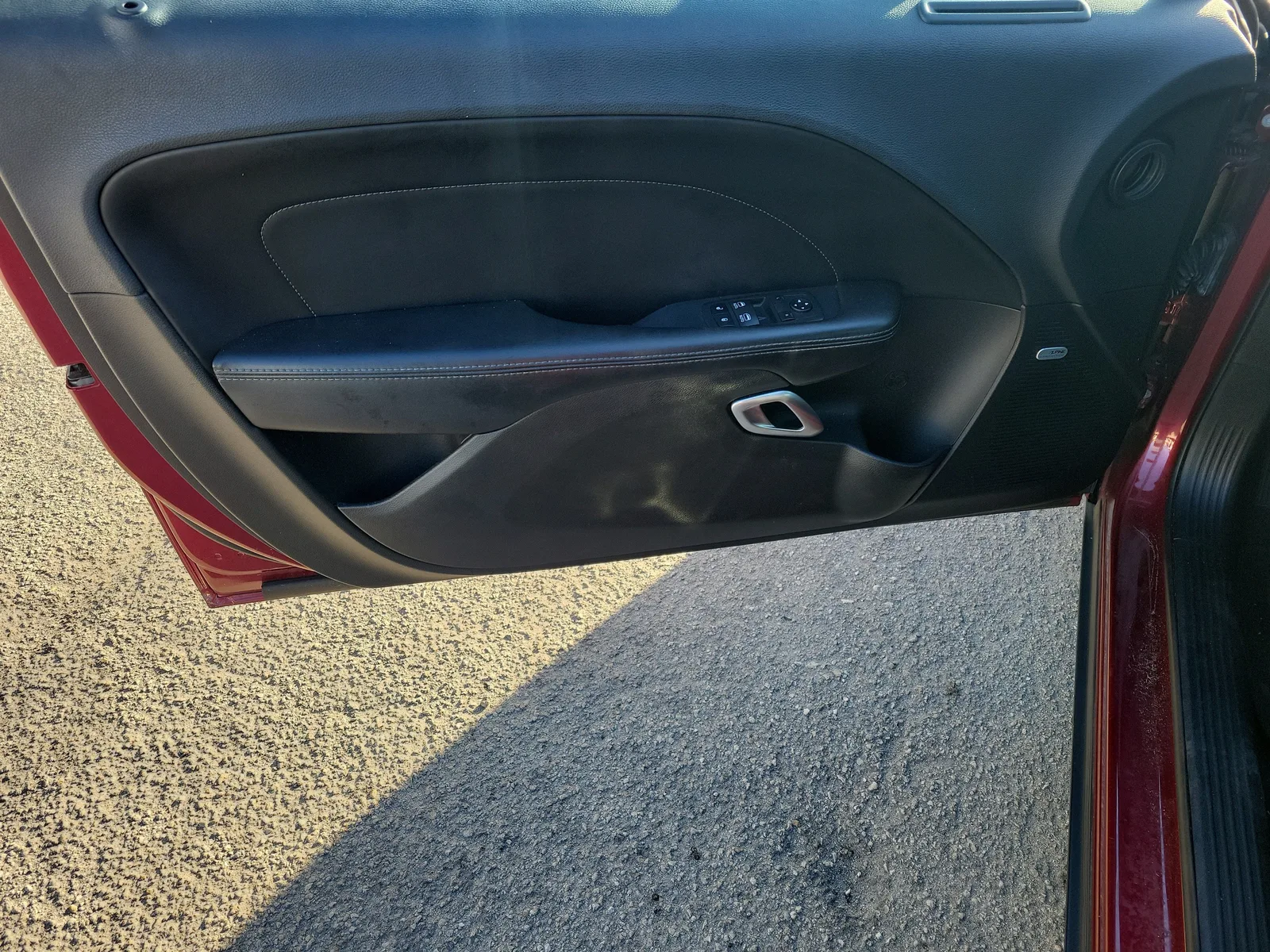 2019 Dodge Challenger R/T photo 18