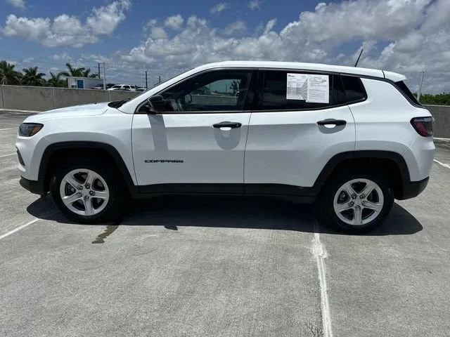 2023 Jeep Compass Sport photo 31