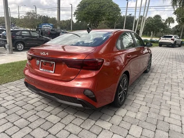 2024 Kia Forte LXS photo 37