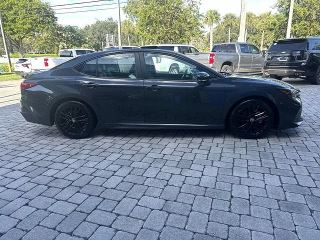2025 Toyota Camry LE photo 14
