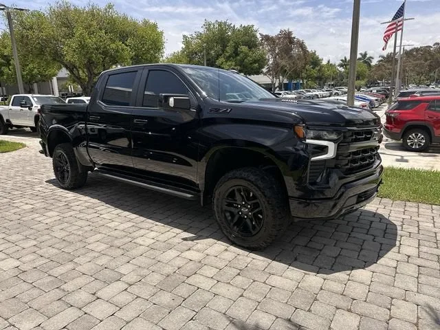 2022 Chevrolet Silverado 1500 LT Trail Boss photo 16