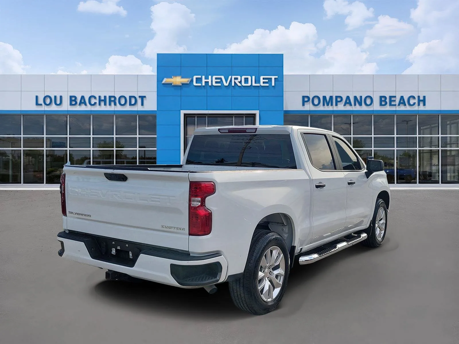 2025 Chevrolet Silverado 1500 Custom photo 3