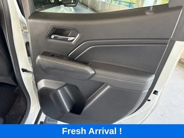 2023 Chevrolet Colorado LT photo 14