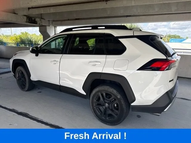 2024 Toyota RAV4 Adventure photo 17