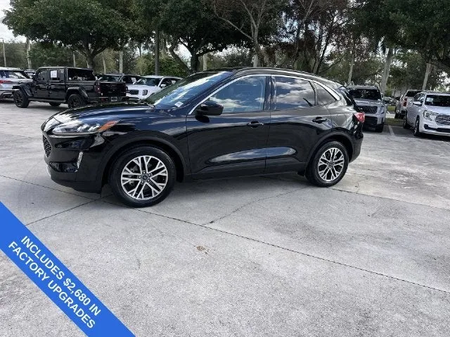 2022 Ford Escape SEL photo 31