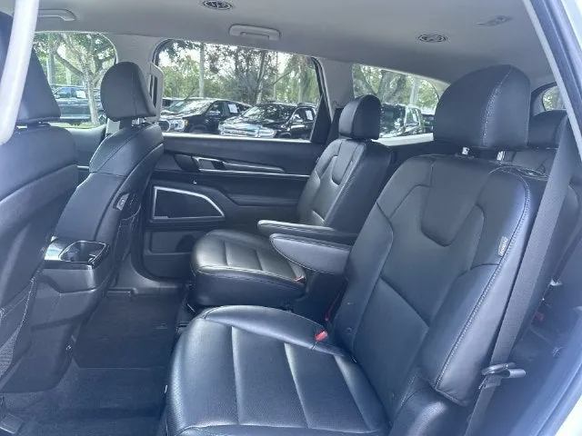 2023 Kia Telluride S photo 27