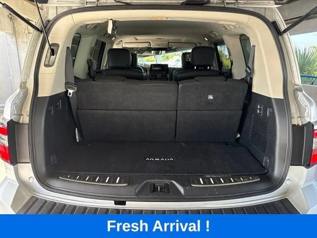 2022 Nissan Armada Platinum photo 5