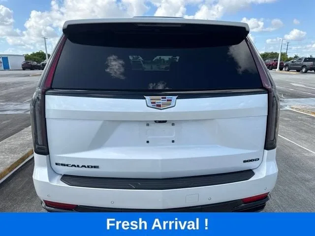 2022 Cadillac Escalade Sport photo 18