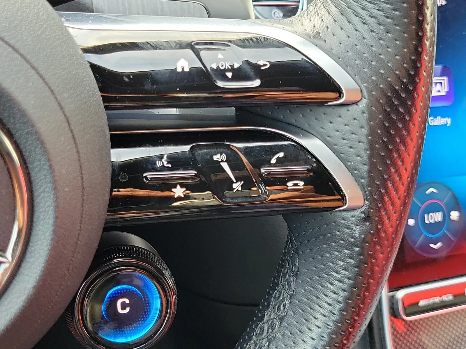 2023 Mercedes-Benz C-Class AMG® C 43 photo 28