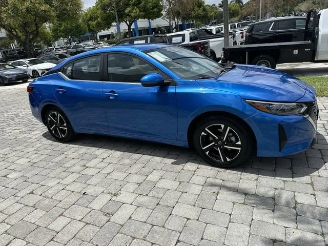 2024 Nissan Sentra SV photo 15