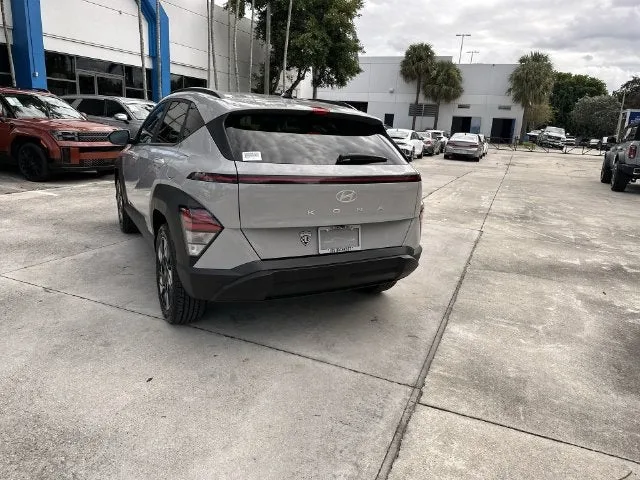 2025 Hyundai Kona SEL photo 35