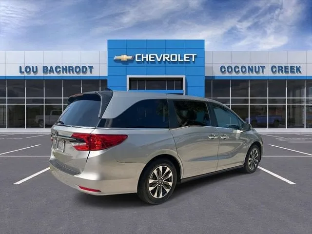 2024 Honda Odyssey EX-L photo 8