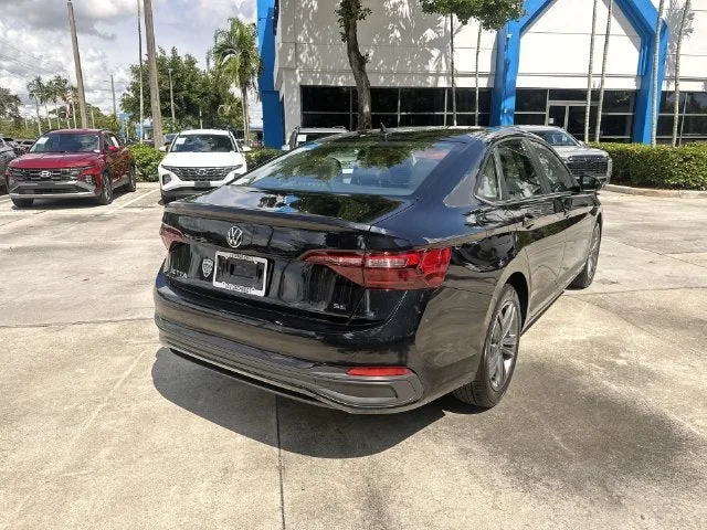 2024 Volkswagen Jetta SE photo 37