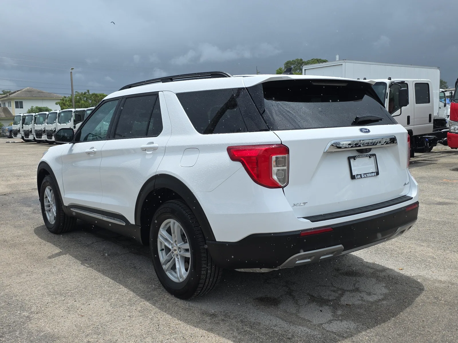 2024 Ford Explorer XLT photo 5