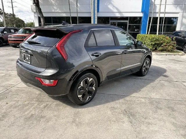 2024 Kia Niro EV Wind photo 38