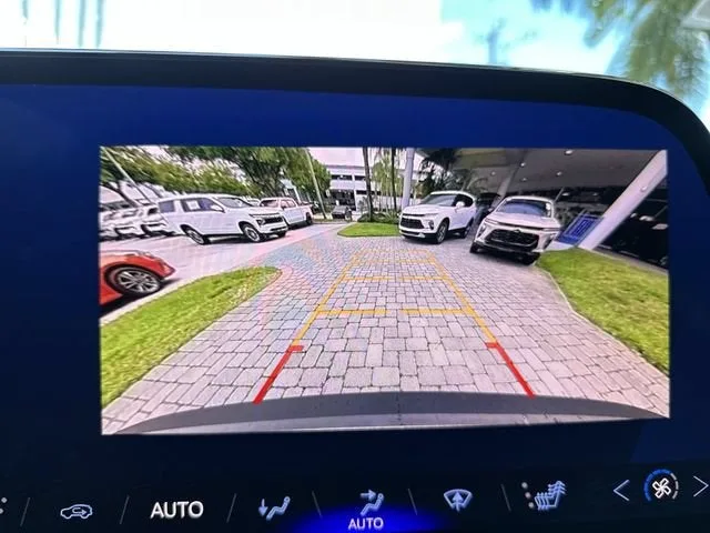 2024 Chevrolet Blazer EV LT photo 24