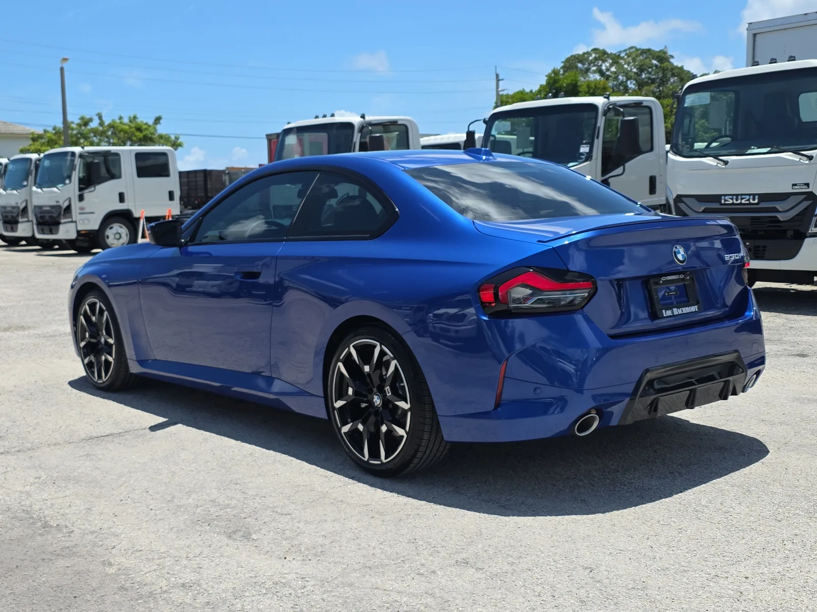 2025 BMW 2 Series 230i photo 5