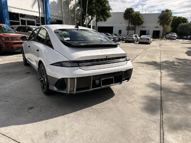 2023 Hyundai IONIQ 6 SEL photo 35