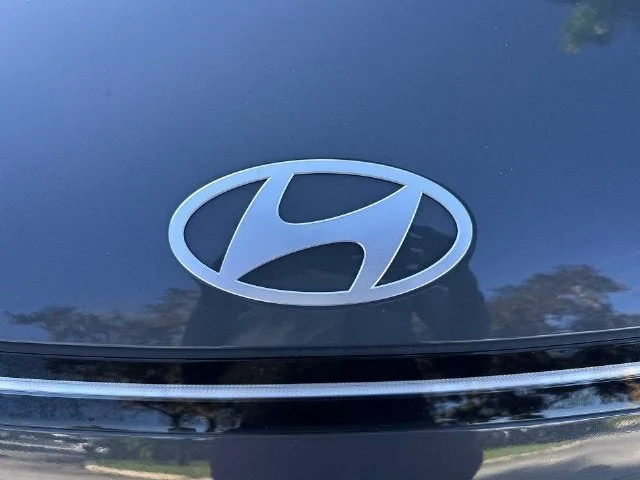 2026 Hyundai Kona SEL Sport photo 10