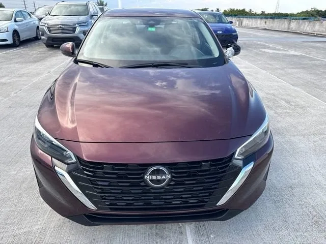 2025 Nissan Sentra SV photo 18