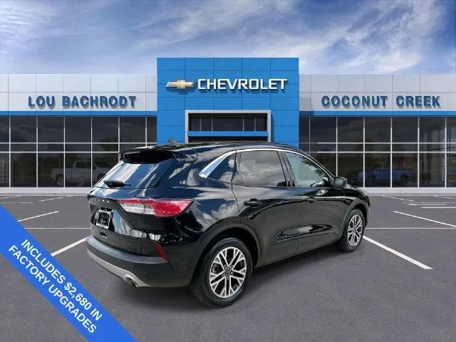 2022 Ford Escape SEL photo 8