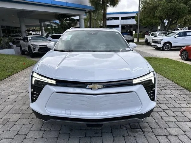 2024 Chevrolet Blazer EV LT photo 18