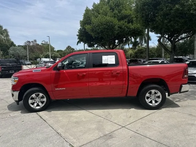 2024 RAM 1500 Laramie photo 15