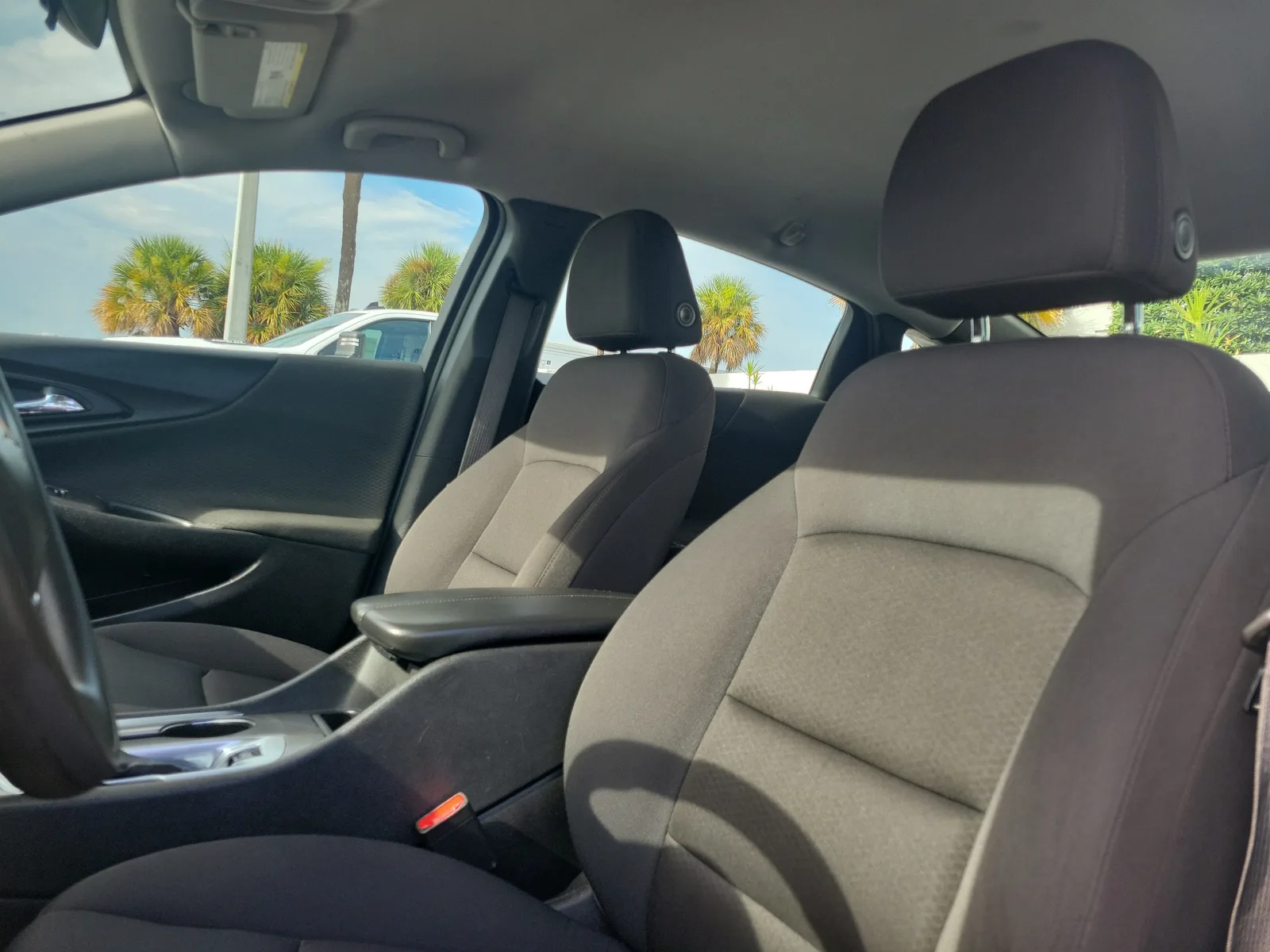 2023 Chevrolet Malibu LT photo 21