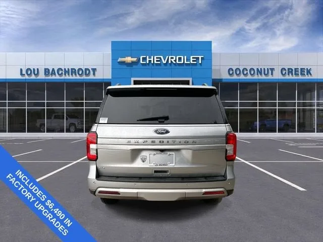 2023 Ford Expedition XLT photo 7