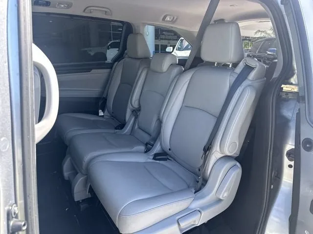2024 Honda Odyssey EX-L photo 27