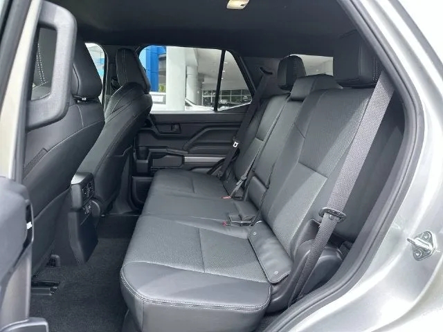 2025 Toyota 4Runner SR5 photo 27