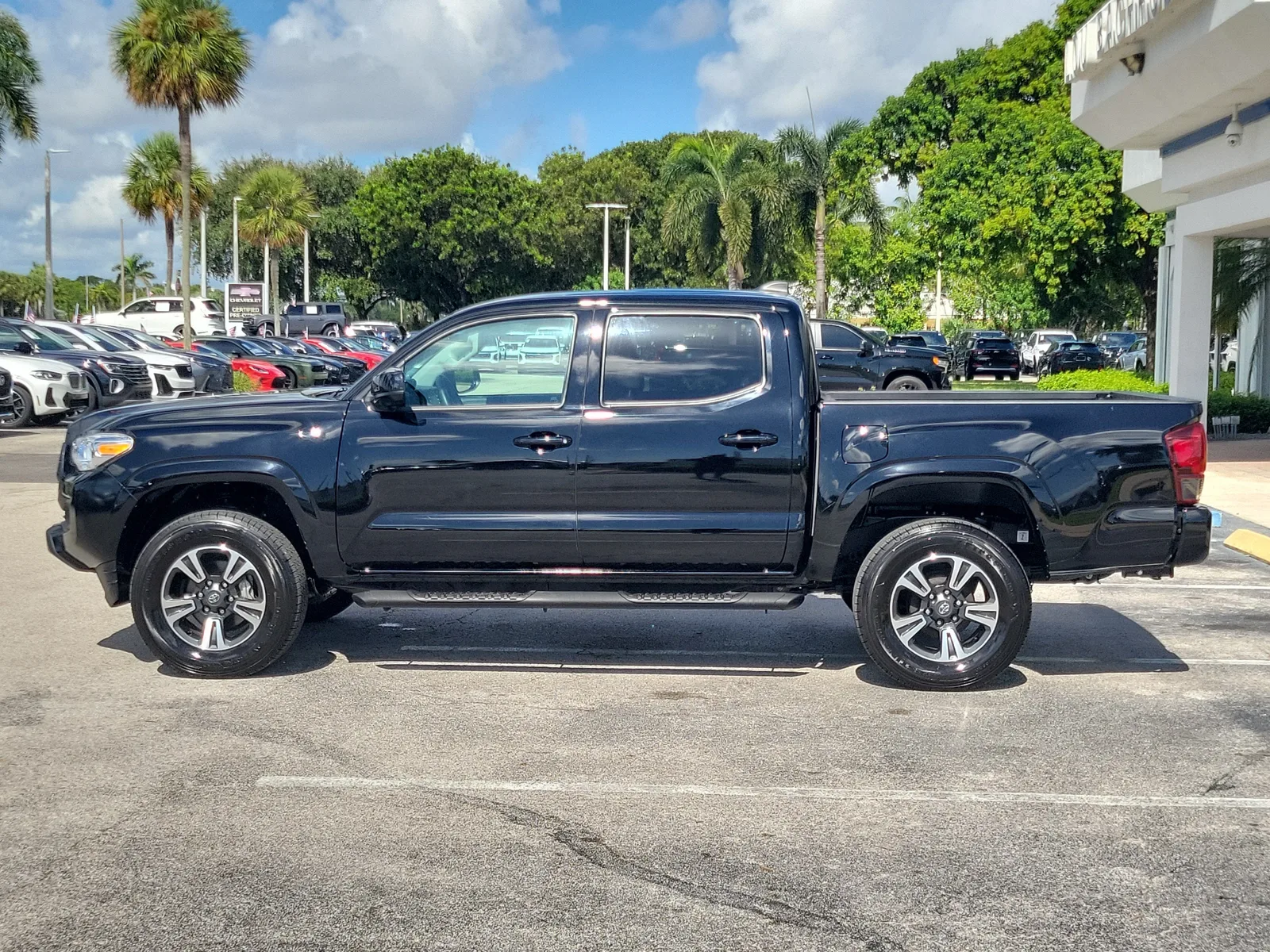 2022 Toyota Tacoma 2WD SR photo 6