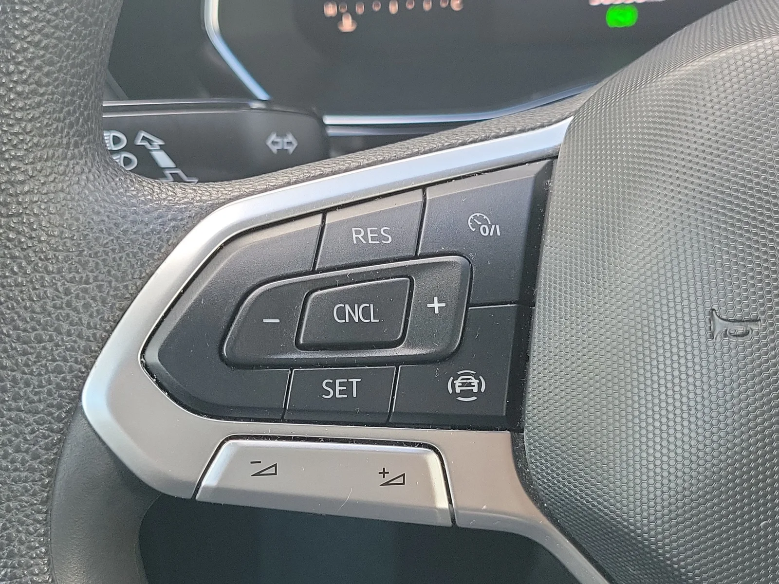 2023 Volkswagen Jetta S photo 25