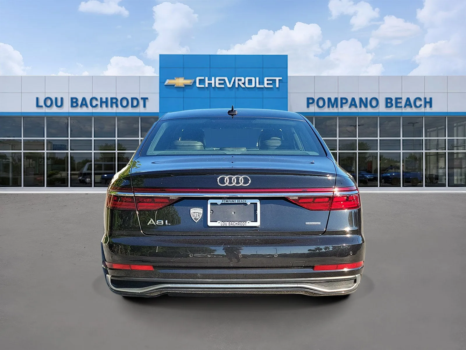 2023 Audi A8 4DR L QTRO 55 TFS photo 4
