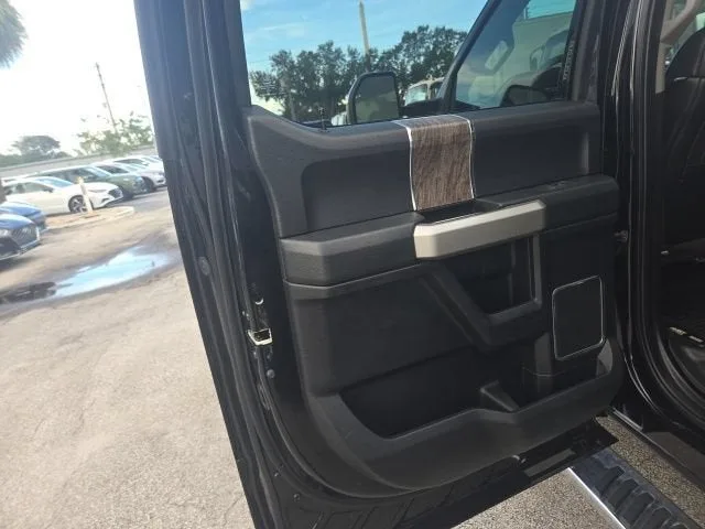 2019 Ford Super Duty F-250 SRW XL photo 20