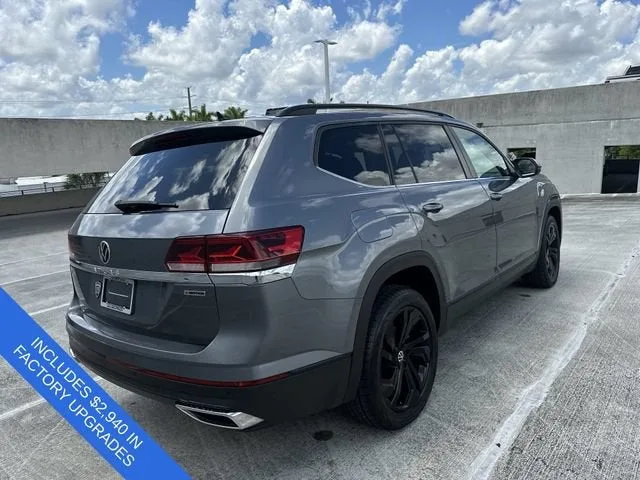 2022 Volkswagen Atlas 2.0T SE w/Technology photo 34