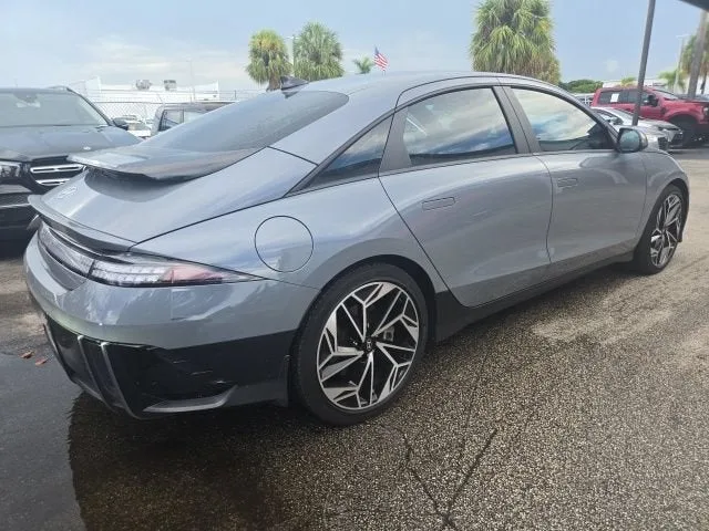 2023 Hyundai IONIQ 6 SEL photo 3