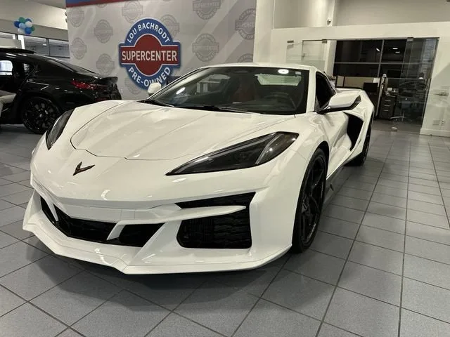 2025 Chevrolet Corvette E-Ray 1LZ photo 19