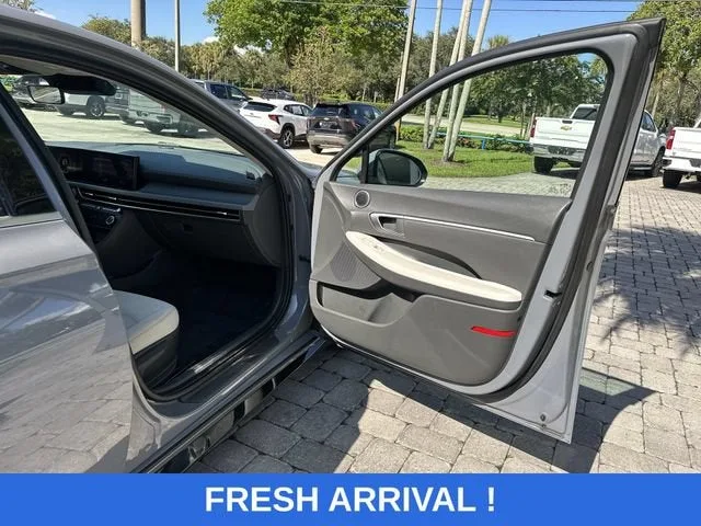 2024 Hyundai Sonata SEL photo 23