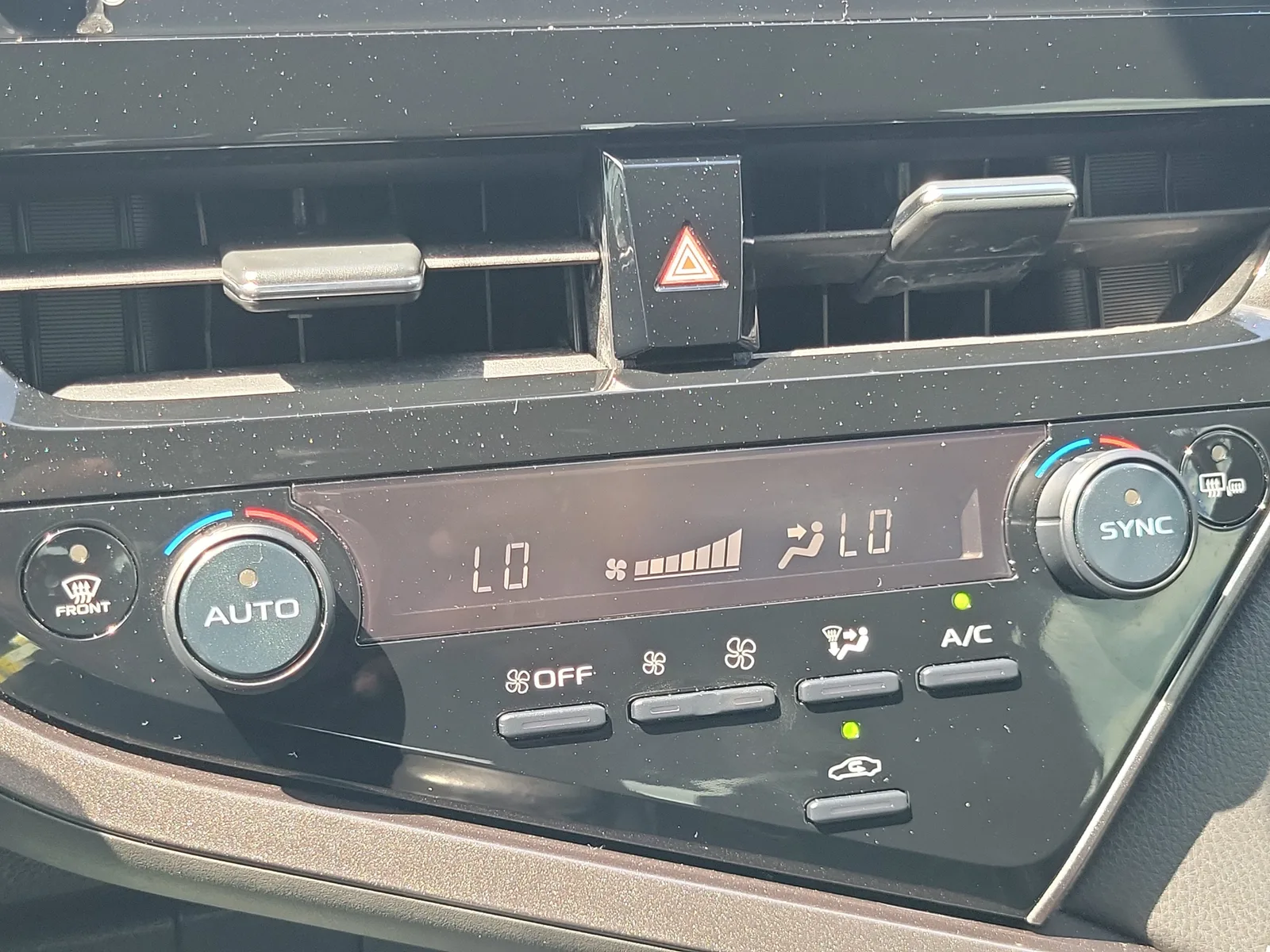 2021 Toyota Camry XSE photo 31