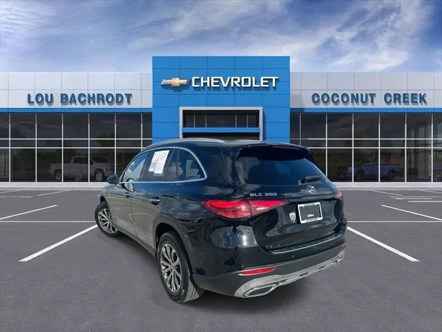 2023 Mercedes-Benz GLC GLC 300 photo 6