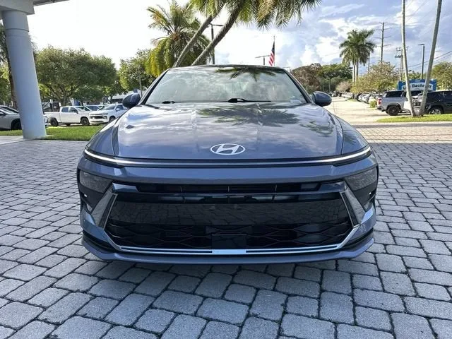 2025 Hyundai Sonata SE photo 19