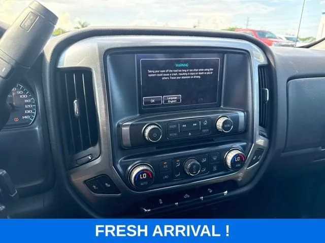 2017 Chevrolet Silverado 1500 LT photo 6