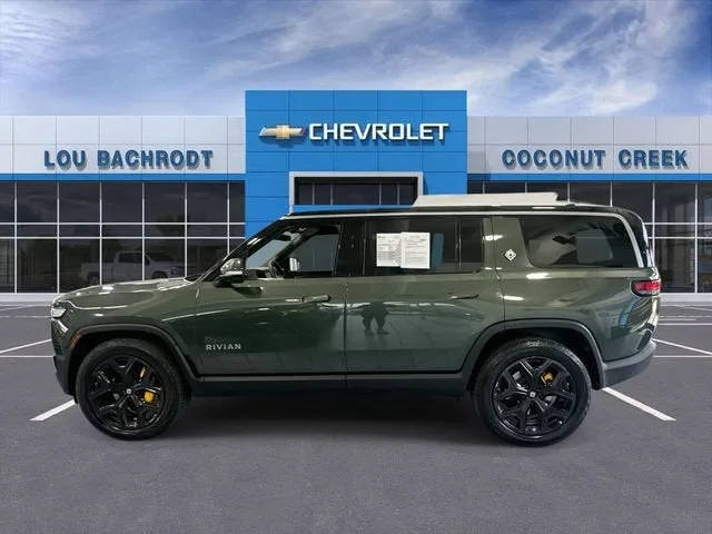 2023 RIVIAN R1S Adventure photo 5