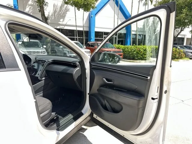 2024 Hyundai Tucson SEL photo 23