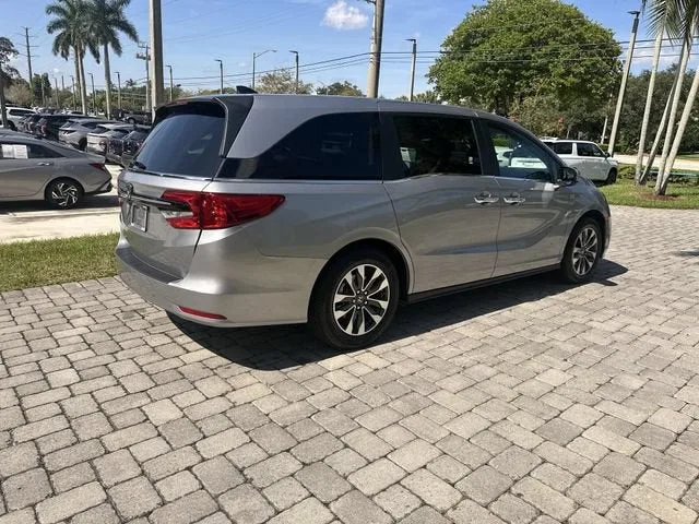 2024 Honda Odyssey EX-L photo 38