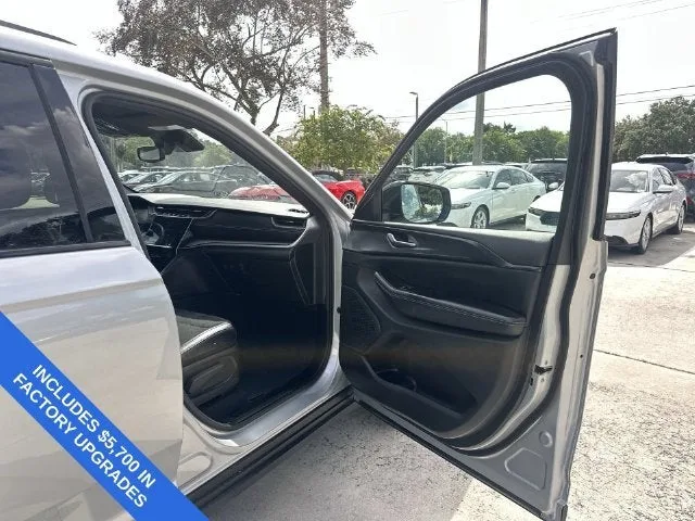 2023 Jeep Grand Cherokee L Altitude photo 23